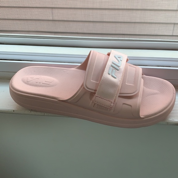 Woman slippers in pink - Picture 2 of 4